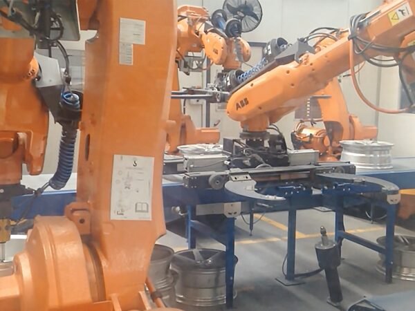 Automotive Wheel Grinding And Deburring